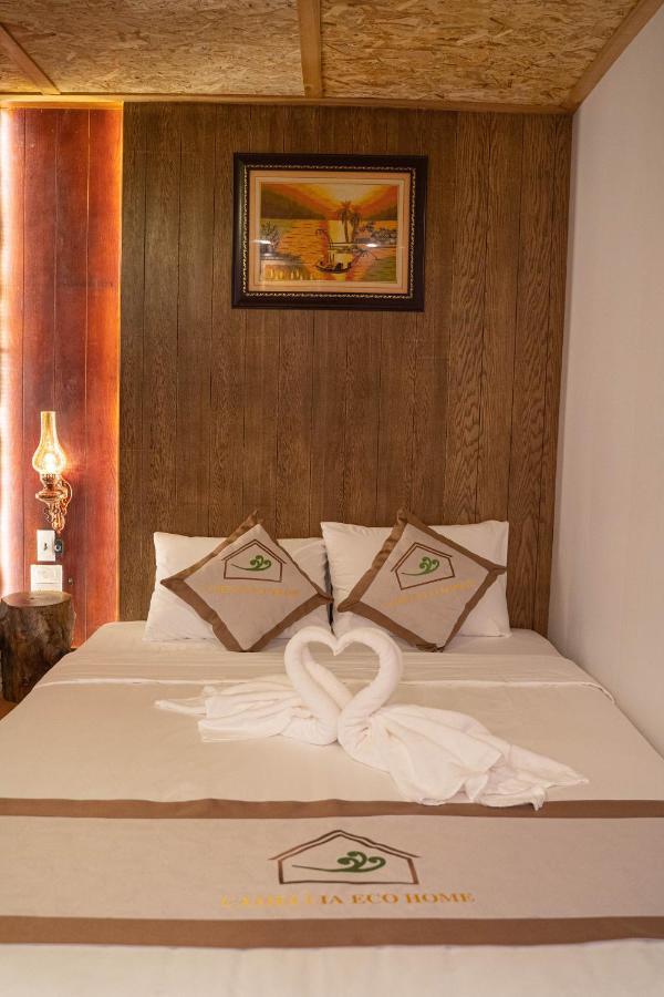 Homestay Camellia Eco &tra My Restaurant